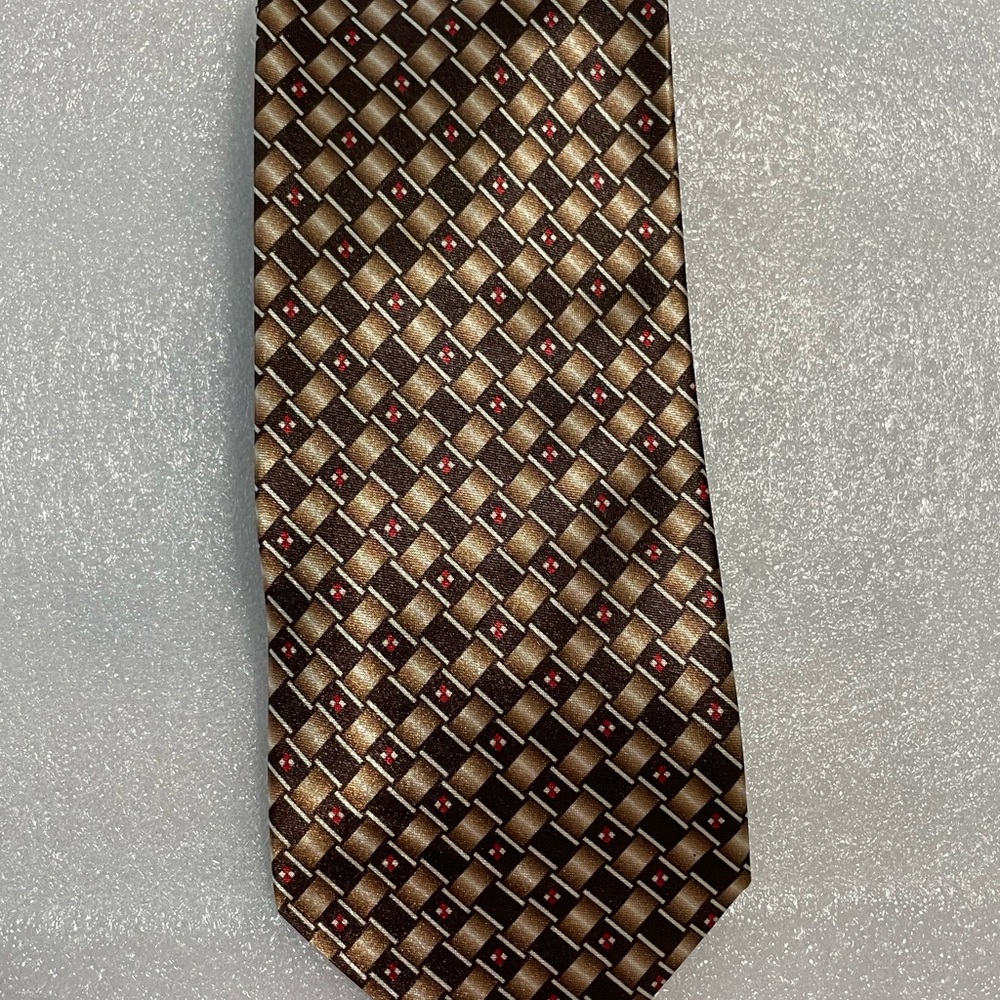 Sophisticated Brown and Red Patterned Men's Tie